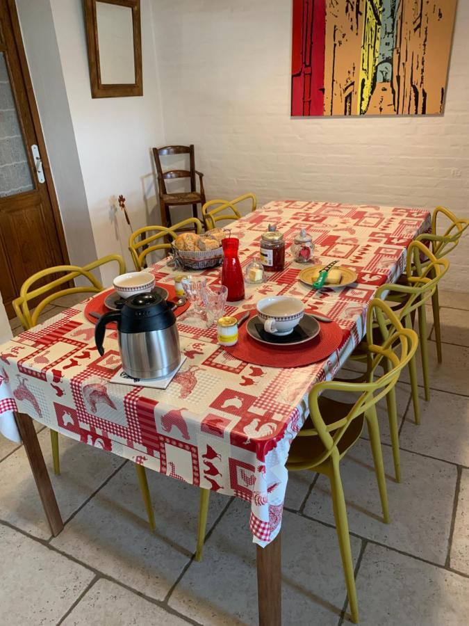 La Ferme D'Aristide Bed & Breakfast Saillenard Exterior photo