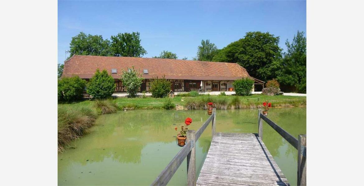 La Ferme D'Aristide Bed & Breakfast Saillenard Exterior photo